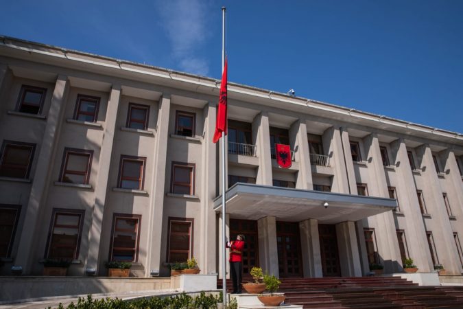 Mbërrin tek Meta shkresa e PS-së për propozimin e Edi Ramës si kryeministër