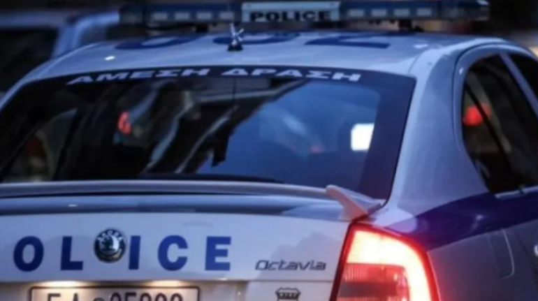 Qytetari i dehur plagos me armë 4 persona dhe më pas i dhunon