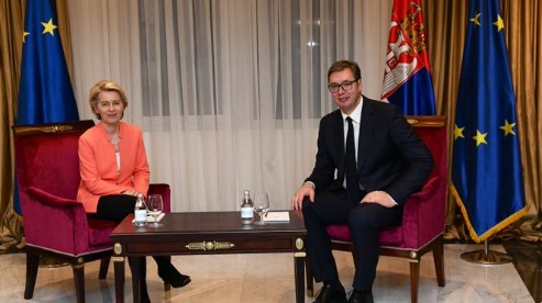 “Bashkëpunimi, e vetmja rrugë”, Presidentja e KE takon Vuçiç