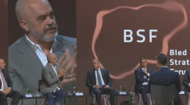 Rama thirrje Bullgarisë: Na hapni rrugën për të filluar bisedimet me BE