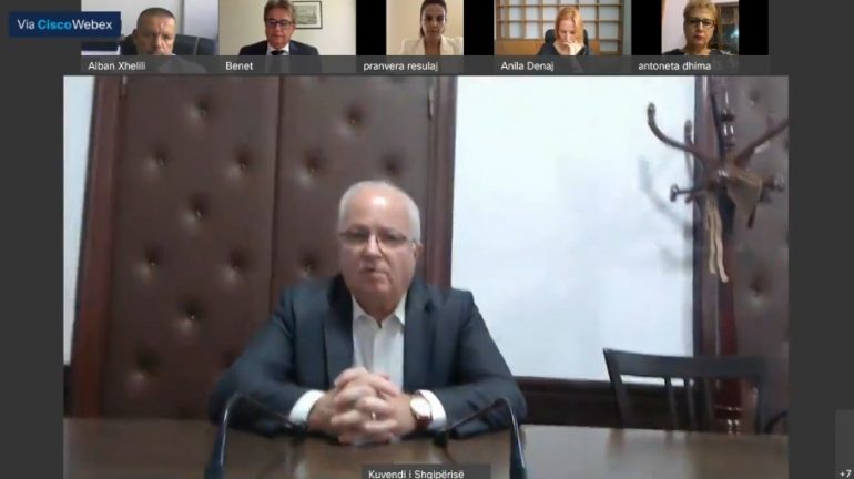 Mblidhet Komisioni për Ekonominë e Financat, Shalsi i jep fjalën opozitës, maxhoranca vijon online