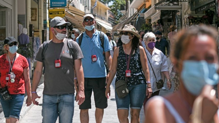 2,232 raste të reja me COVID në Greqi, humbin jetën 33 qytetarë
