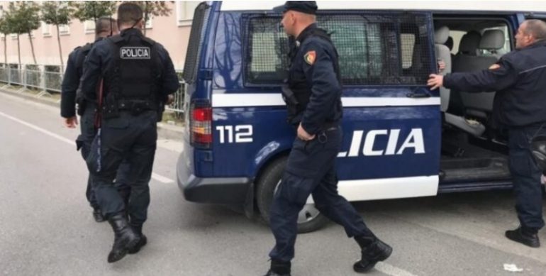 Vritet me armë zjarri 49-vjeçari, policia shpall në kërkim autorin (EMRI)