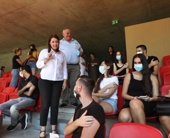 Sezoni i ri akademik/ Manastirliu: Vijojmë vaksinimin për studentët e pedagogët në çdo universitet dhe konvikt