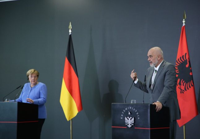 “Kancelarja nuk ua ka borxh”! Gazetarët nga Kosova të “revoltuar” me Ramën: Jemi dhe ne këtu