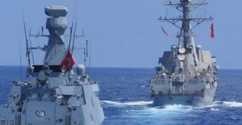 Sërish tensione me Tuqisë dhe Greqisë, anija turke i afrohet birigjeve greke