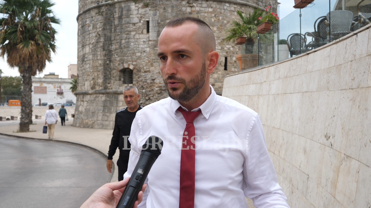 Mori pjesë në Foltoren e Berishës, kreu i FRPD-së: Jam për një parti që respekton procedurat e vendimmarrjes (VIDEO)