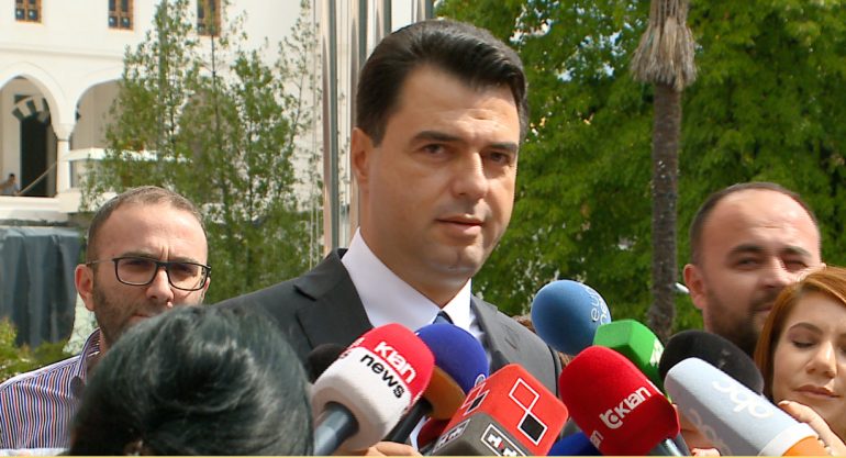 “Rama më akuzoi për kukull të Berishës, ai për pazare me kryeministrin”, Basha: E para gënjeshtër, e dyta s’do të ndodhë kurrë