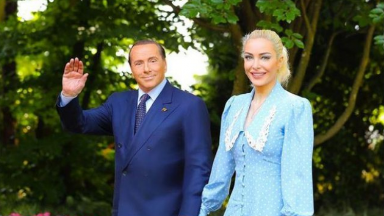 Mbi 50 vite diferencë, Berluskoni në lidhje me deputeten e Forza Italia