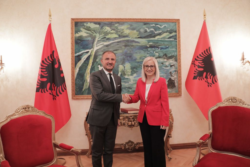 “Do të lehtësoj bashkëpunimin me opozitën”, Nikolla takon Sorecën: Integrimi, në krye të agjendës së Kuvendit