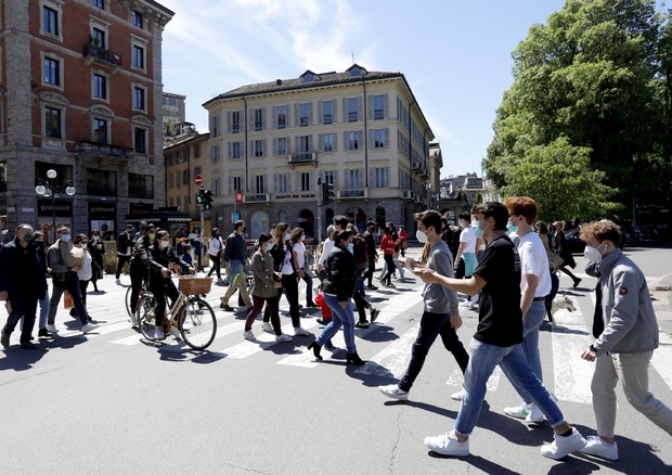 Italia nën “darën” e variantit Delta, 58 viktima dhe mbi 6.700 raste të reja