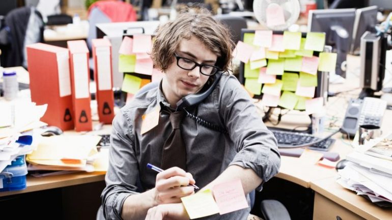 Katër ditë punë, tre ditë fundjavë! Një vend tjetër shkurton javën e punës