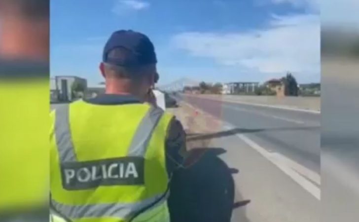 Të dehur e me shpejtësi, policia ndëshkon shoferët: 11 të arrestuar, pezullohen 39 patenta e vendosen mijëra gjoba