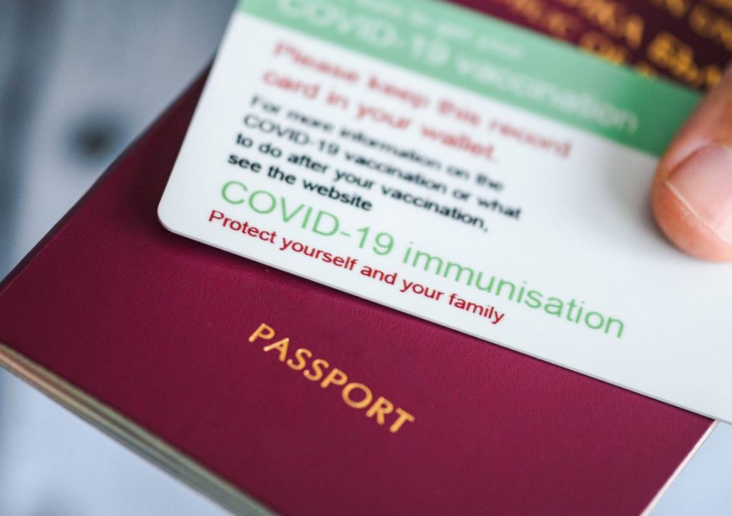 Qeveria britanike merr vendimin, nuk do të ketë pasaporta vaksinimi