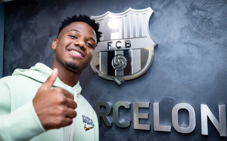 1 miliard euro klauzolë, Barcelona blindon Fati, rinovon deri në 2027