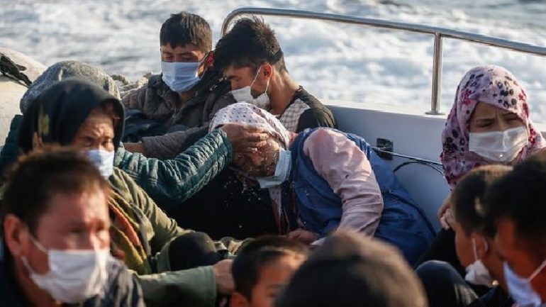 Dëbime me dhunë të emigrantëve në disa shtete të Europës, BE kërkon hetime