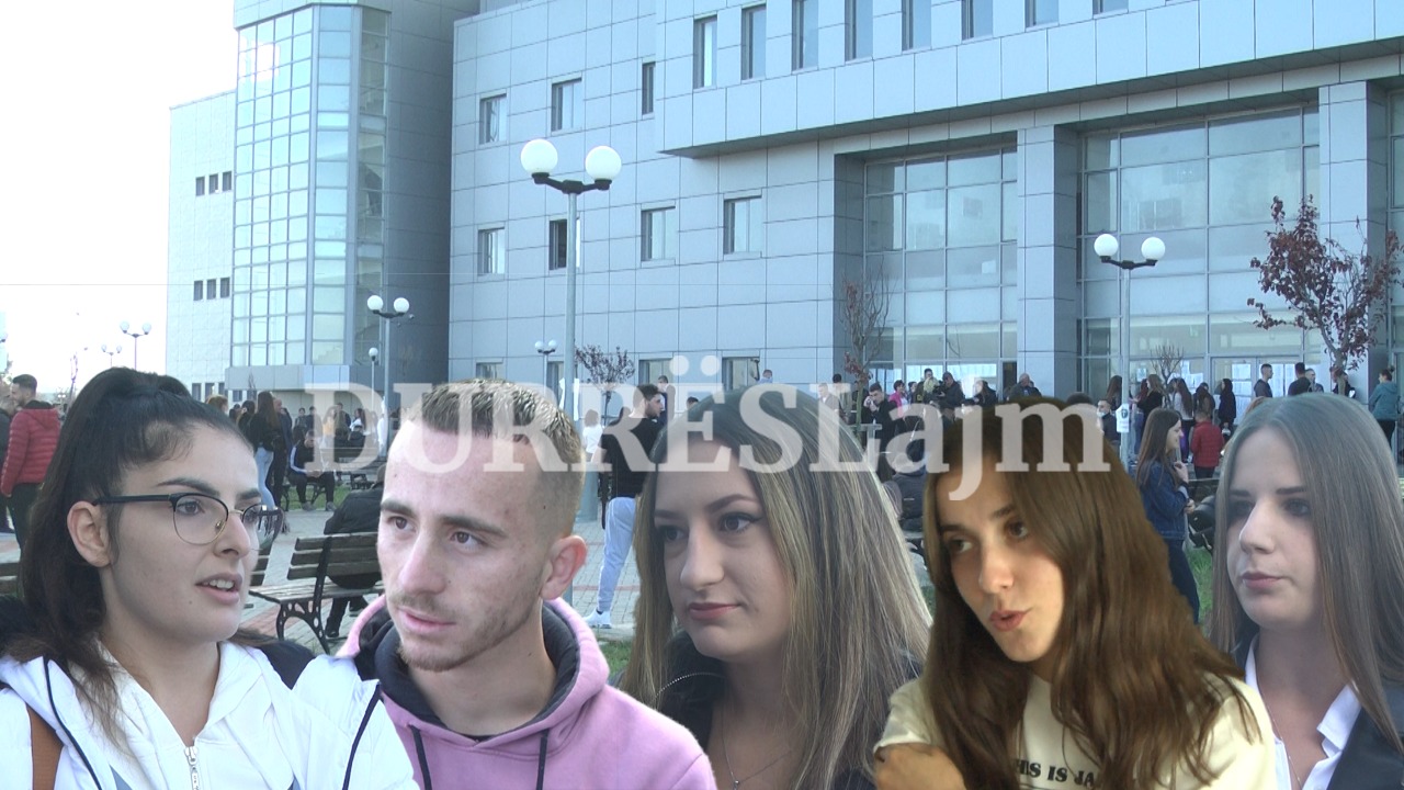 Durrës, 20 mijë studentë u kthyen sot në auditore mes skepticizmit për bërjen e vaksinës (VIDEO)