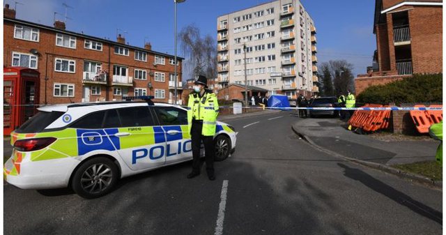 EMRI/ 35-vjeçari shqiptar masakron 62 herë me thikë babanë e tre fëmijëve