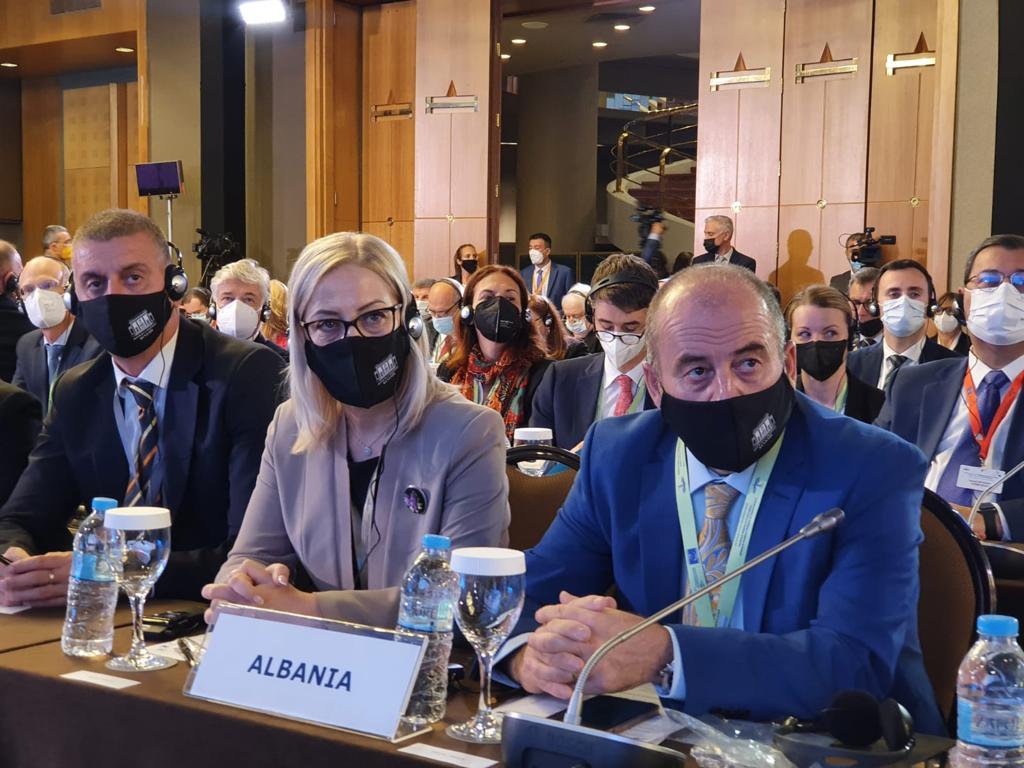 Nikolla merr pjesë në Konferencën e Kryetarëve të parlamenteve të vendeve anëtare të Këshillit të Evropës