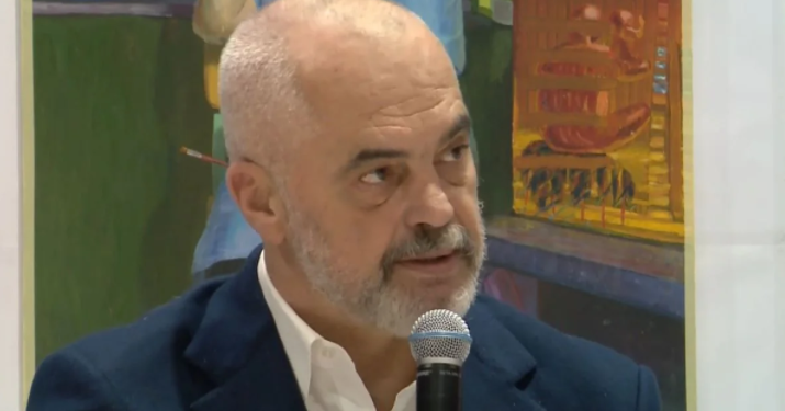 Rama deklaron nga Durrësi: Informatika, pjesë e mësimit që në klasë të parë