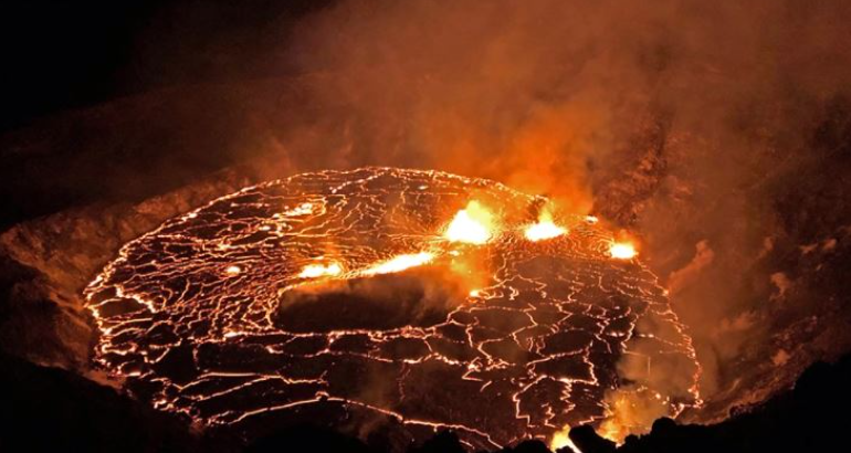 Aktivizohet vullkani Kilauea, që avulloi gjithë liqenin (VIDEO)