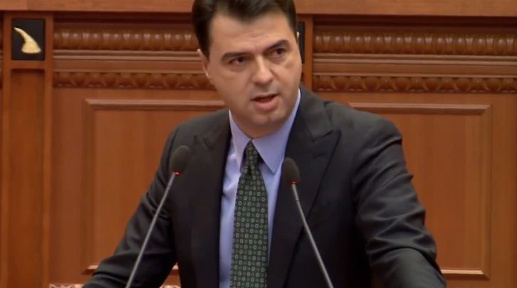 Basha sulmon Ramën: Të ka marrë malli për Berishën, merrni dhe Metën dhe bëni trekëndëshin e Bermudës