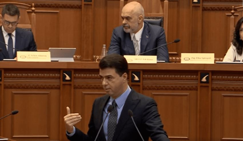 Basha-Ramës: Bëhu burrë dhe voto vettingun e politikanëve, të filloj nga unë dhe i dyti të jesh ti