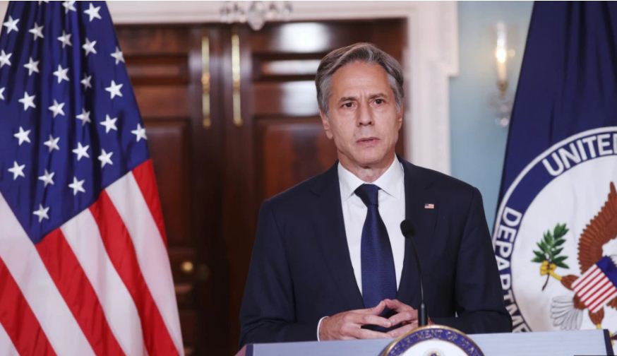 Ligjvënësit amerikanë i kërkojnë Biden të angazhohet për zgjidhjen e tensioneve Kosovë-Serbi