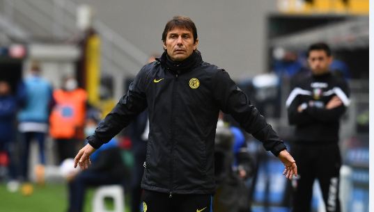 Ish-trajneri i Interit Conte shumë pranë pankinës se Totenhemit