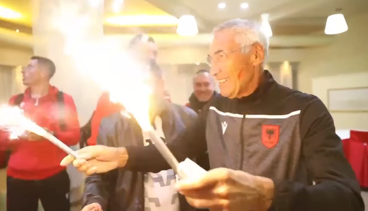 Feston 76-vjetorin/ Kryeministri Rama uron trajnerin e Kombëtares Shqiptare