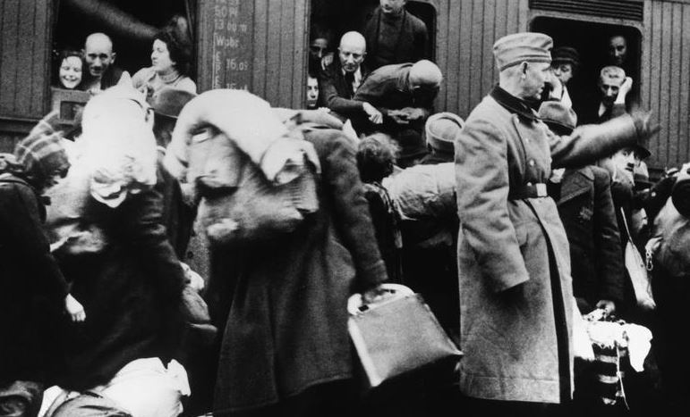 E vërteta e tmerrshme/ Si u bë deportimi i hebrenjve para 80 vjetësh