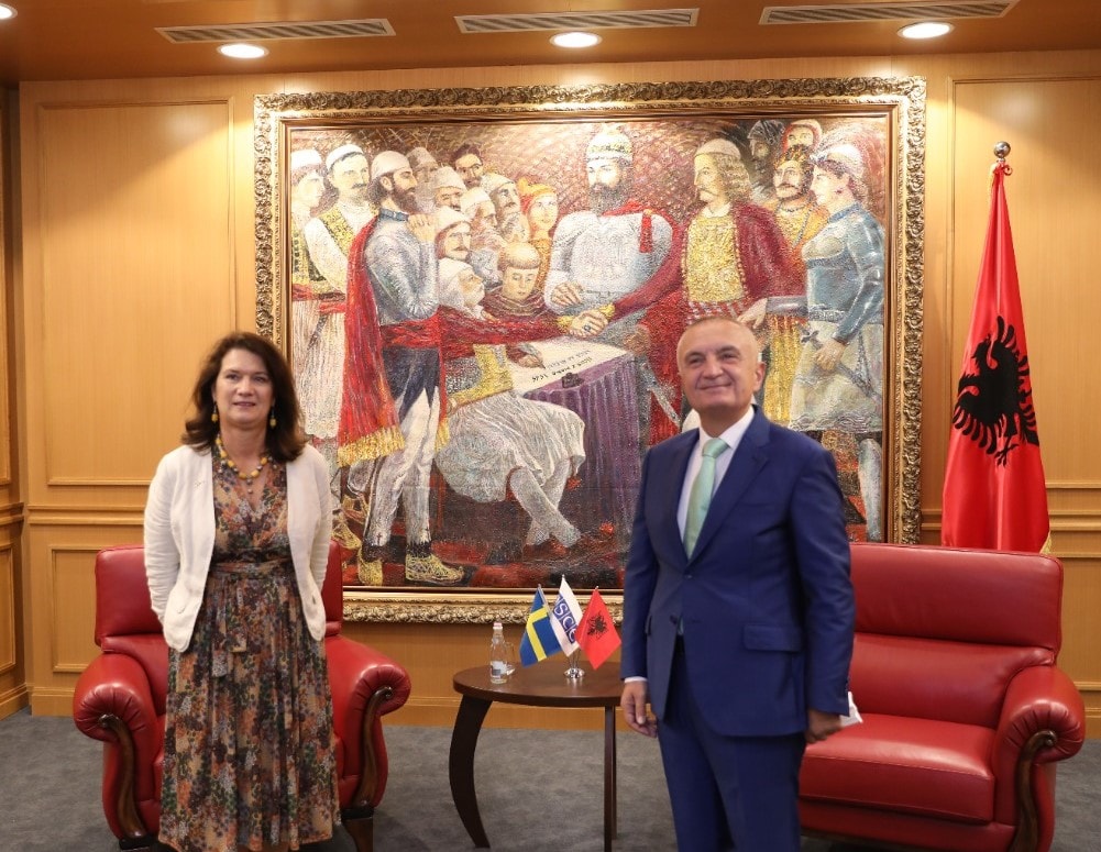 Presidenti Ilir Meta pret në takim Kryetaren e radhës të OSBE-së