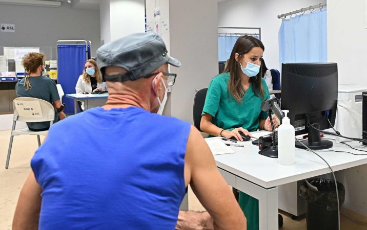 Itali, 70 viktima dhe 2,697 raste të reja me Covid-19 në 24 orët e fundit