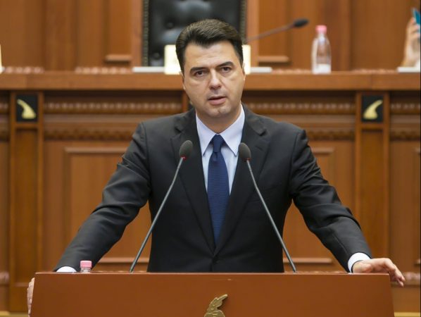 Basha i ashpër me Ramën: Nuk pështy mbi 16 vite partneritet me Berishën, s’ka Zot që të shpëton