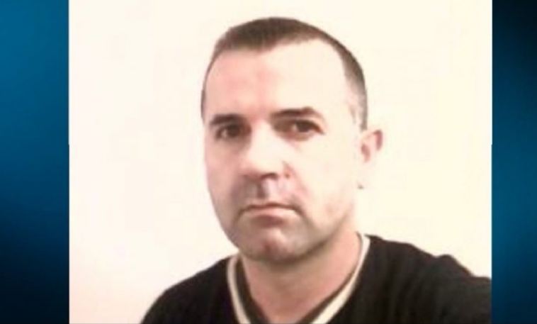 Vranë kushëririn me çifte pas sherrit për pronën, dënohen me 37 vite burg babë e bir