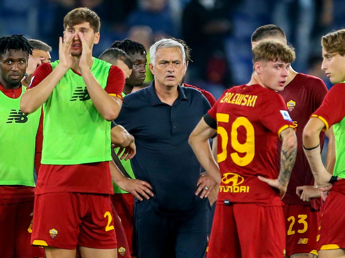 Mourinho thumbon Lazion: E rëndësishme që u rikthyem te fitorja pas humbjes nga një skuadër e vogël