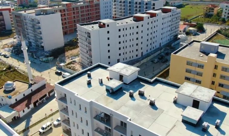 Rama publikon videon: Për pak javë hapen dyert për 359 familje të prekura nga tërmeti