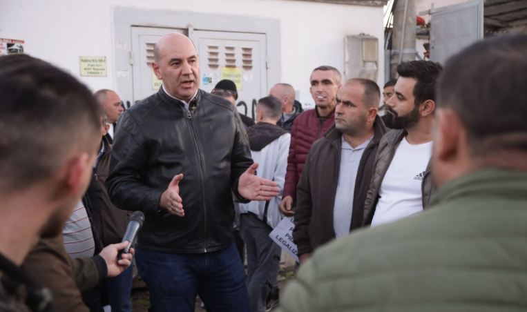 Shembjet e shtëpive/ Rushaj me banorët: Qeveria po tallet, duhet dëmshpërblim për pronën