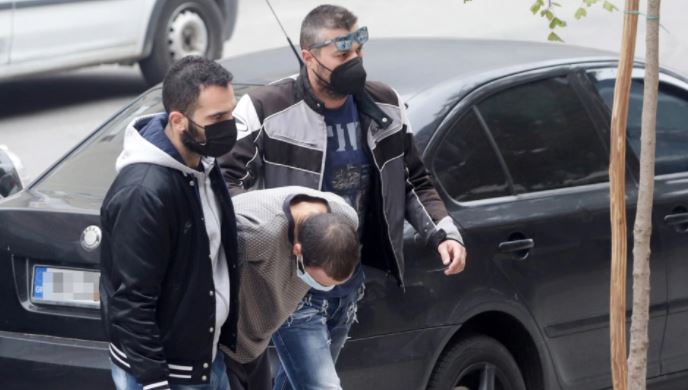 “Jam drogaxhi, më duheshin lekët!” Momenti kur shqiptari vret me armë grekun (VIDEO)