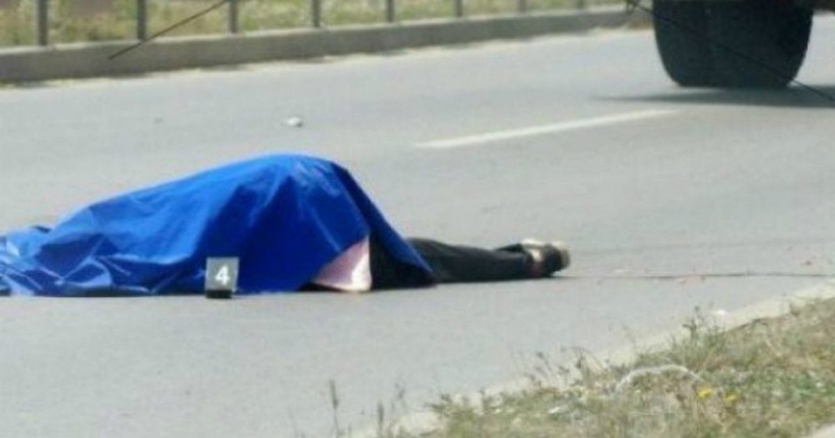 Trupi i pajetë në autostradë, policia verifikon viktimën (EMRI)