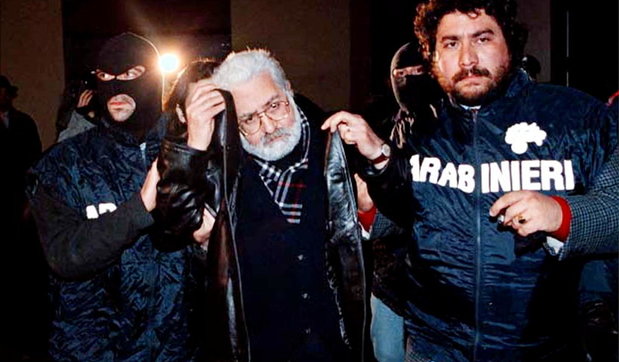 Gjendet i vdekur njeriu i besuar i “bosit të bosëve”