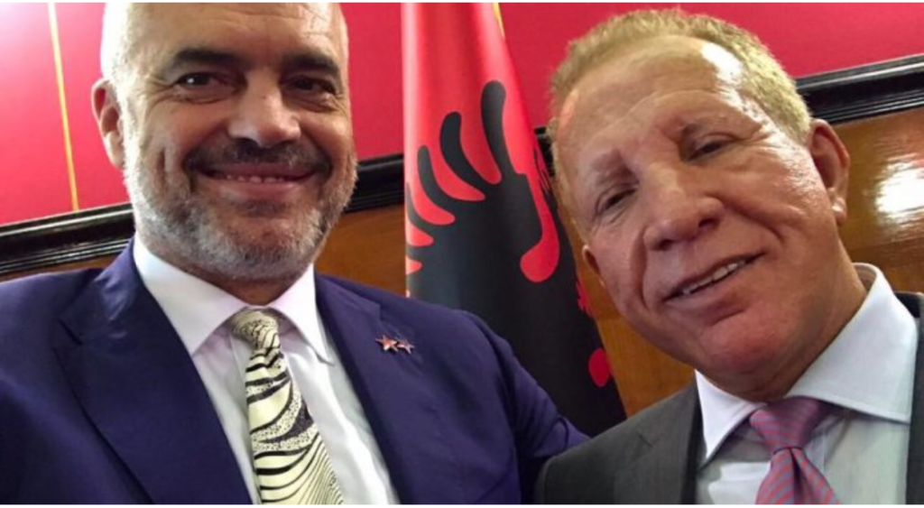 Behgjet Pacolli “marroset” pas Ramës: “Kryeministri që dua, ka dashuri të paparë!”