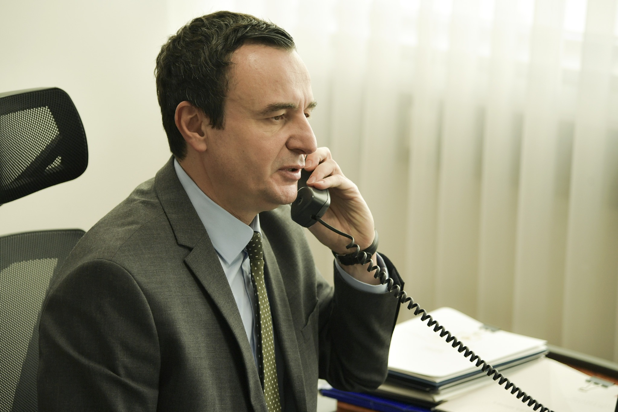 Kurti bisedë telefonike me Escobar, zbulon se për çfarë kanë diskutuar