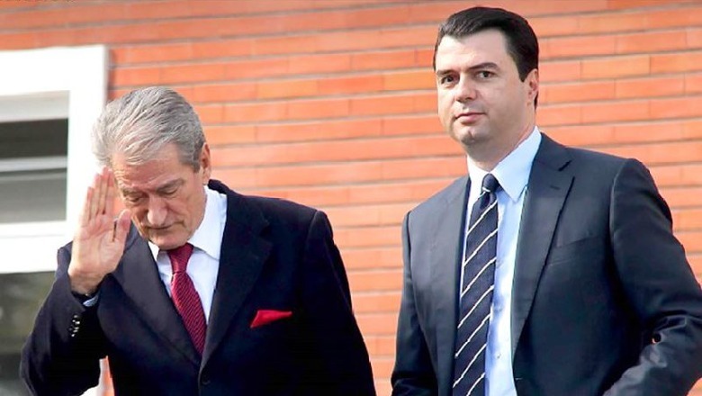 Berisha lëshon “bombën” në foltoren e radhës: “Po të shkelë në Amerikë, Lulzim Bashën e arrestojnë!”