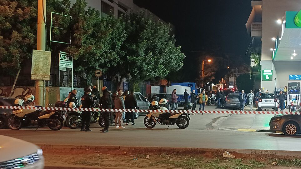 Atentat në Greqi/ Breshëri plumbash nga një makinë në lëvizje, vriten 2 shqiptarë, detajet e para