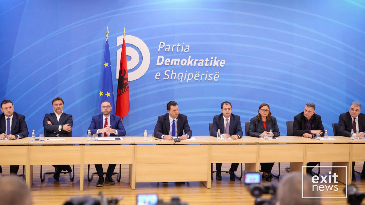 Kuvendi i PD dhe debatet e ashpra, çfarë vendimi mori Kryesia?