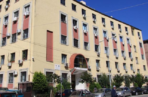 Krijuan skema mashtrimi me TVSH, kush janë 10 të akuzuarit në Durrës. Sekuestrohet një kompani, një HEC dhe një apartament