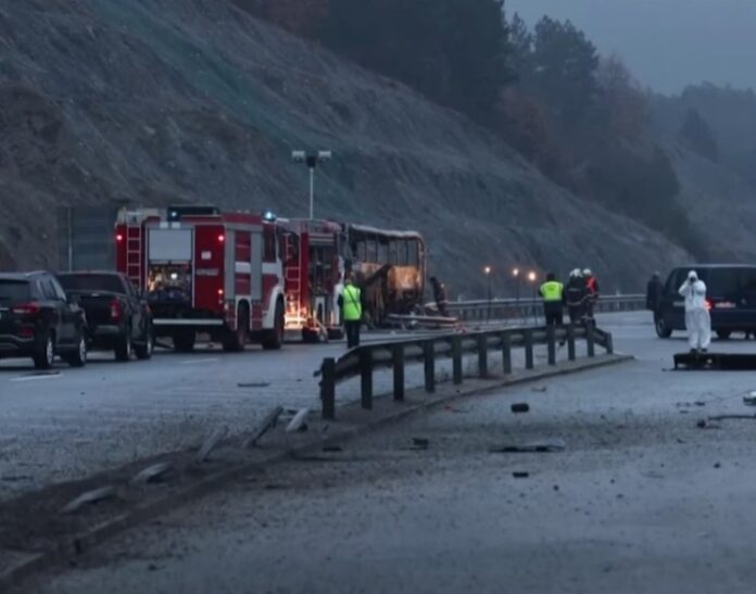 E dhimbshme sa s’ka më! Këto janë 8 anëtarët e familjes shqiptare që u shuan mes flakëve në aksidentin në Bullgari (EMRAT)