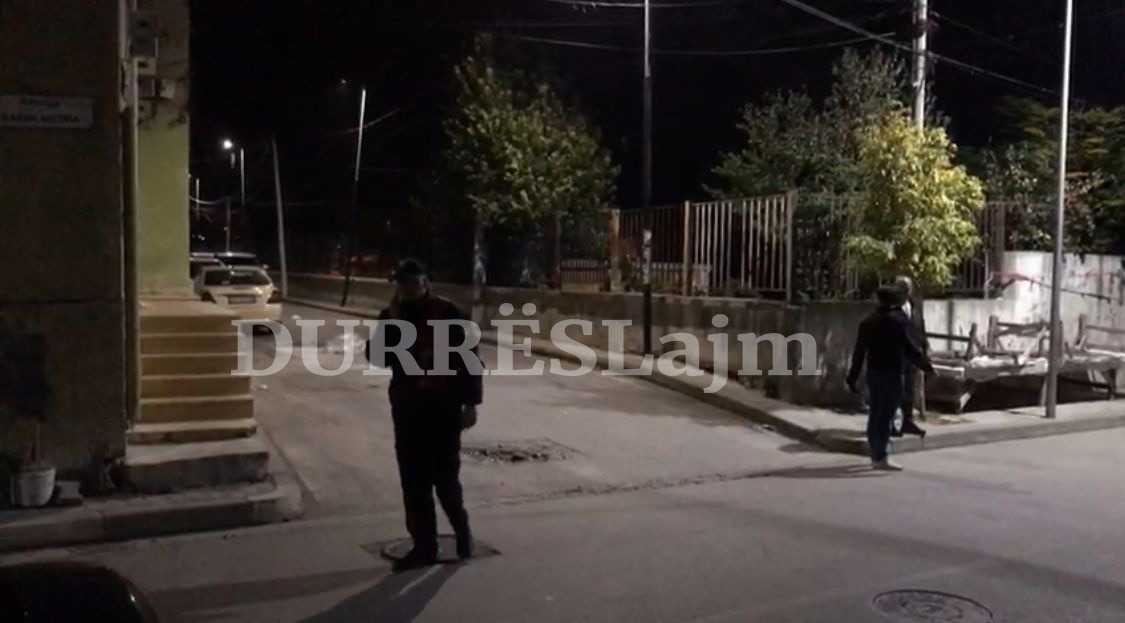 1 viktimë dhe 1 i plagosur/ Dalin detajet e para të sherrit me thika, konflikti nisi për një femër