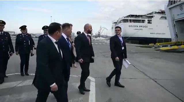 Drejtori i ri i Policisë së Shtetit, inspektim në portin e Durrësit (VIDEO)